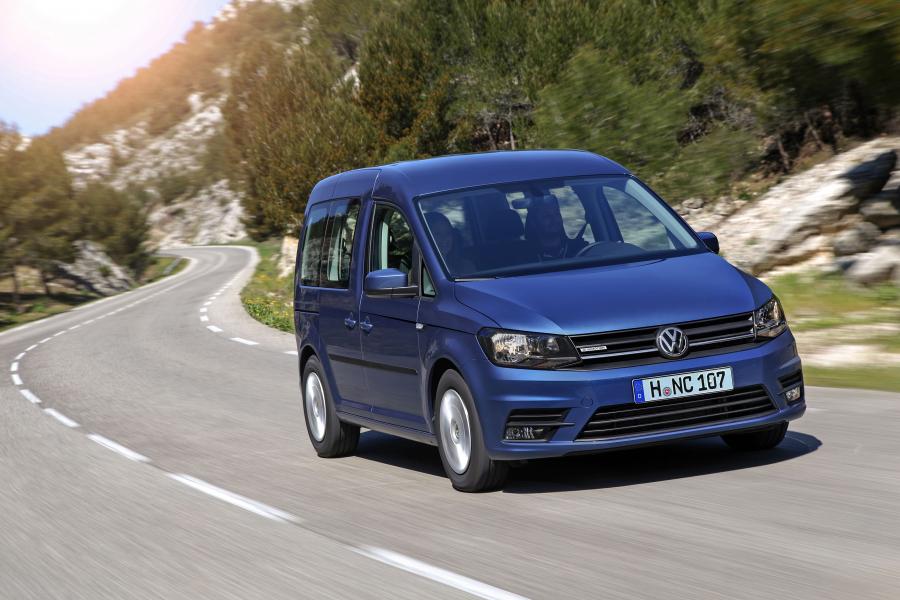  Volkswagen Caddy Trendline BlueMotion 2015 года  (фото 9 из 23)